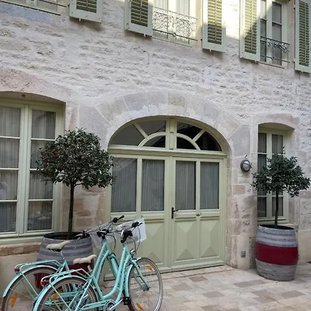 Chez Les Fatien Couette-café