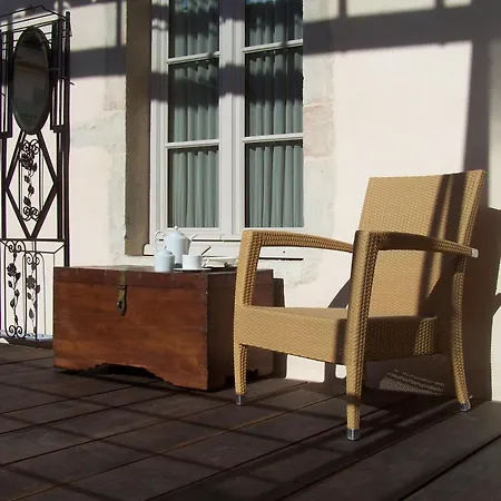 Couette-café Chez Les Fatien 3*