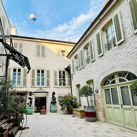 Chez Les Fatien 3* Beaune (Cote d'Or)