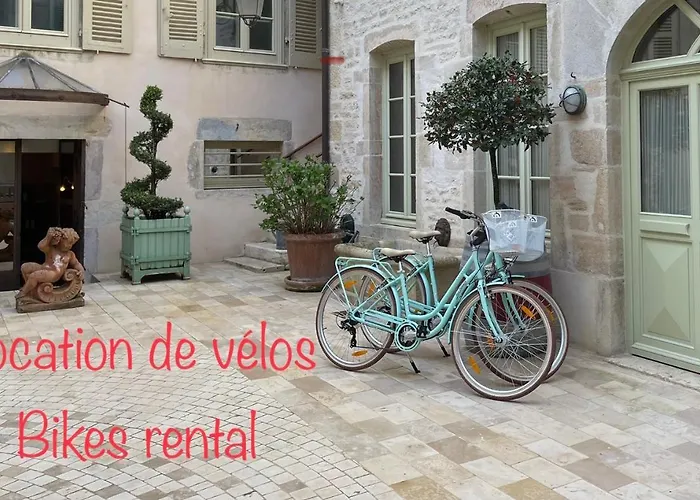 Le Clos Sainte-marguerite 4* 본느